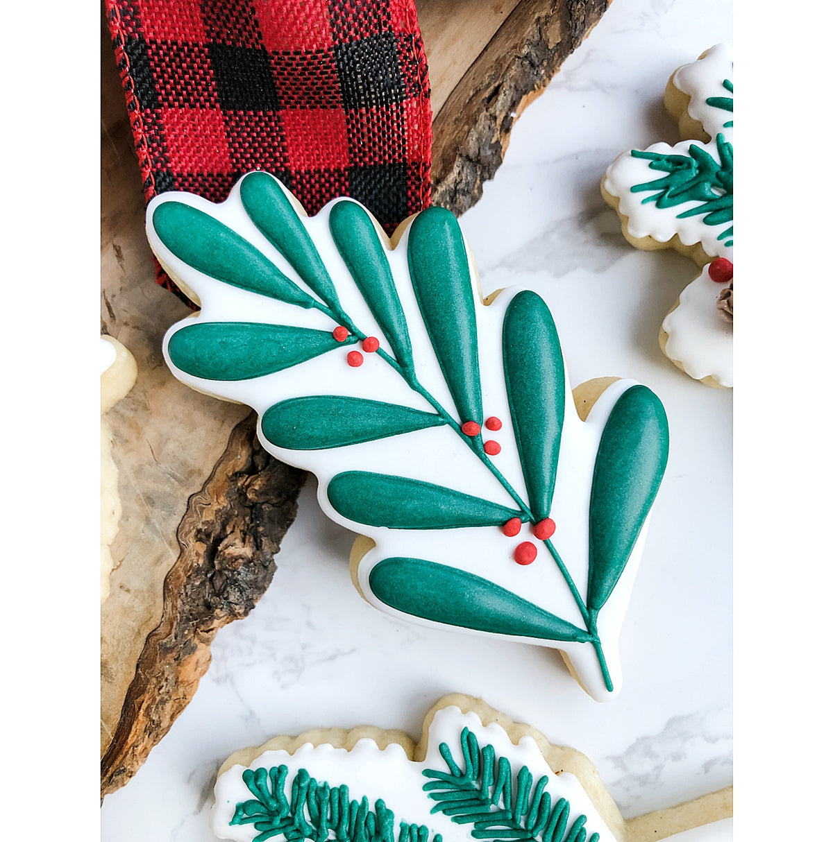 Mistletoe Branch 1 Cookie Cutter
