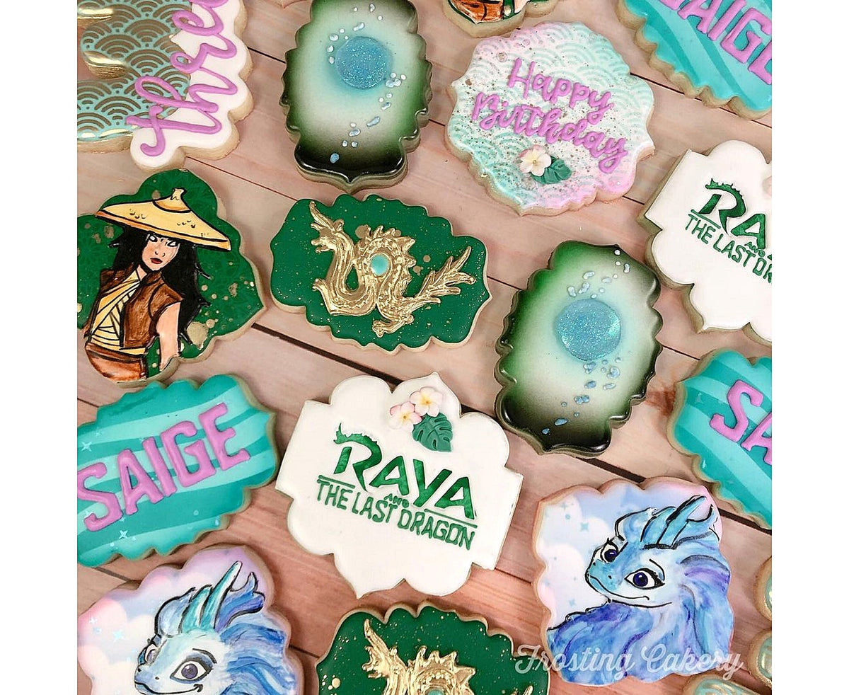 Scallop Plaque 9 Cookie Cutter