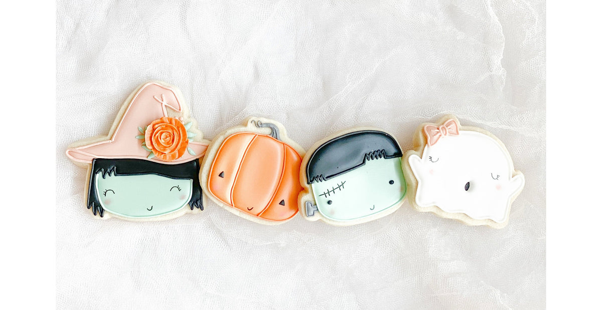 Cute Ghost With Bow Cookie Cutter